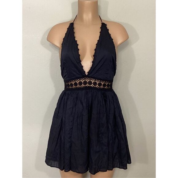 New. Pilyq plunge neck mini halter dress. Size M/L. Retails $134 - Picture 6 of 11